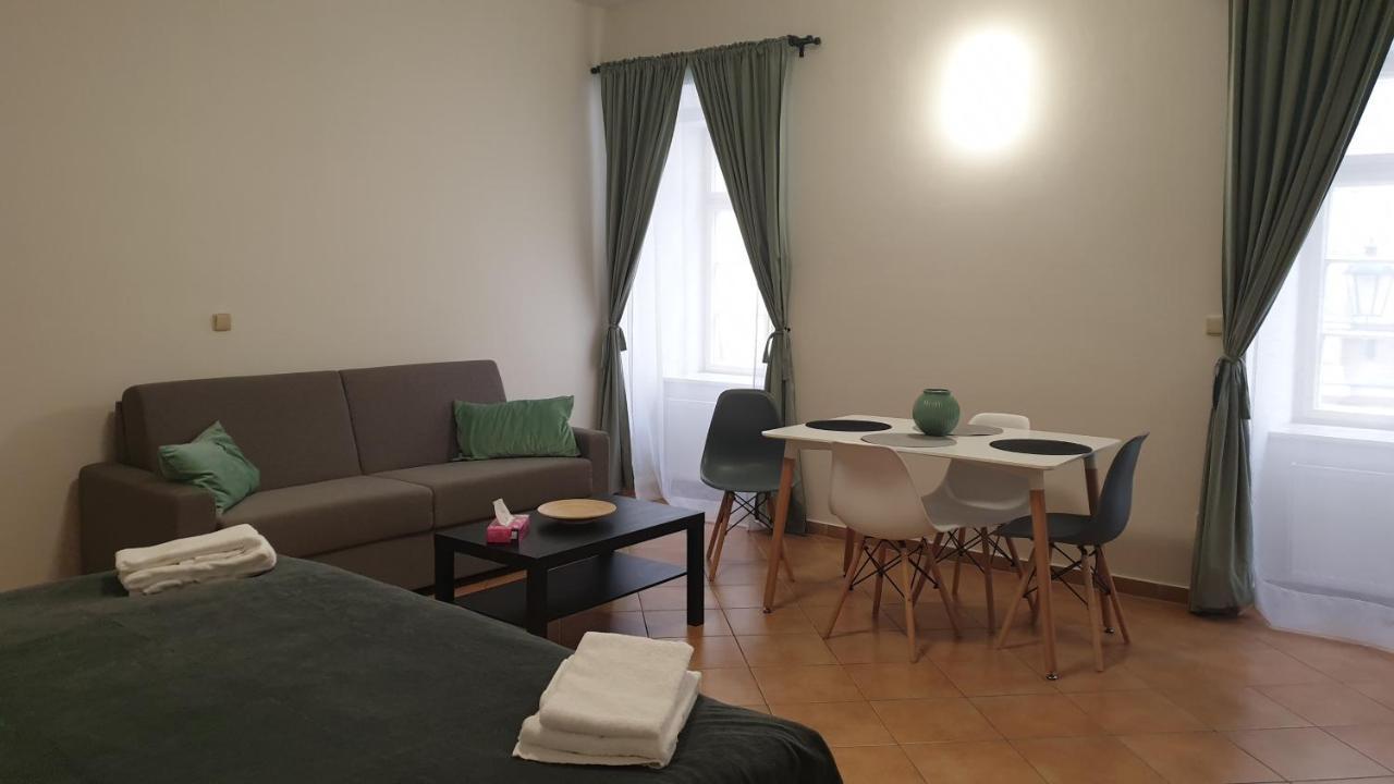 White Swan Boutique Apartments Πράγα Εξωτερικό φωτογραφία